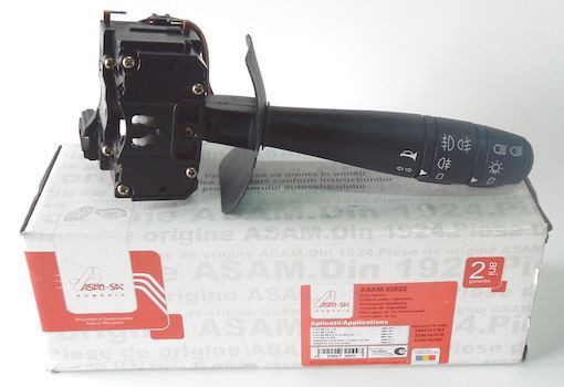 Переключатель подрулевой Renault Logan, Sandero до 2014 левый поворота, света с ПТФ