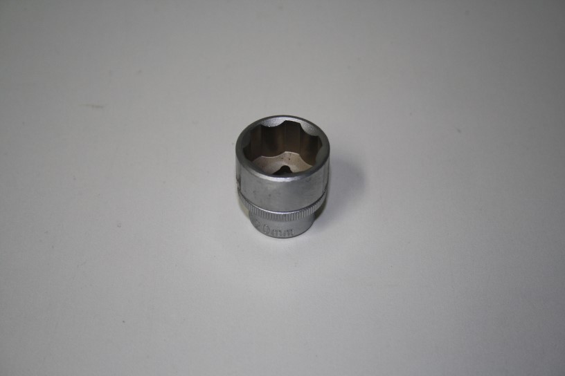 Головка торцевая 3/8  Surface 20мм