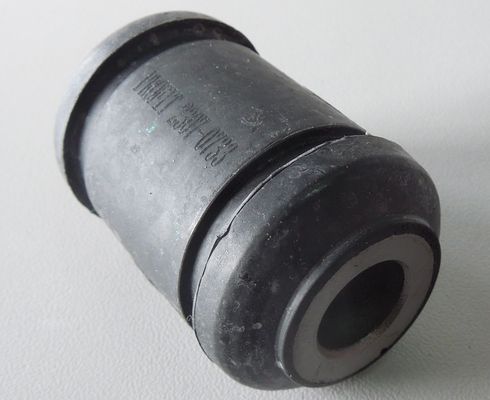 Сайлент-блок рычага переднего нижнего Mitsubishi Lancer 02--, Colt 02--, Peugeot 4007 07-- передний полиуретан