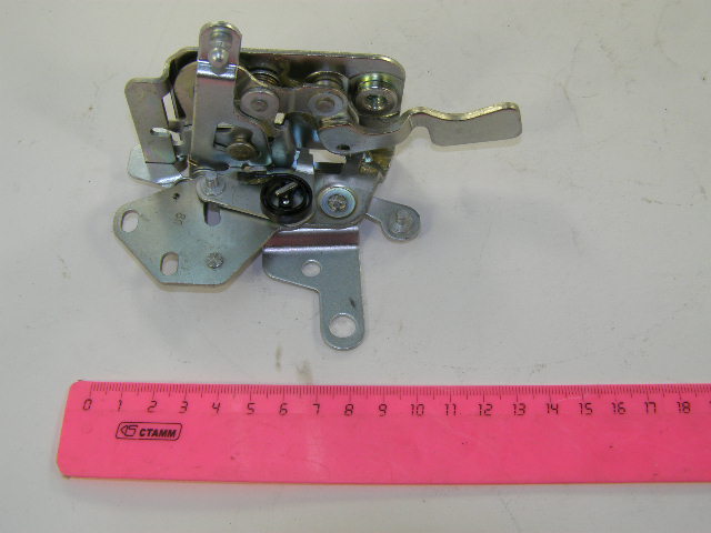 Замок двери 2109-10 внутренний задний правый /механизм/