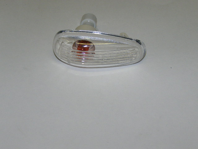 Повторитель поворота 1118, 2170, 2190 белый в сб.