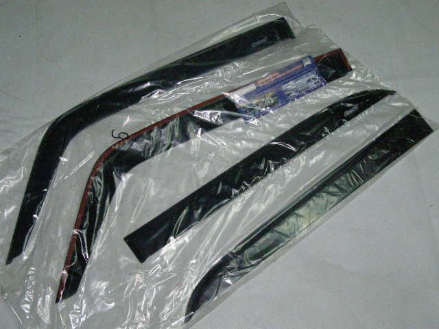 Дефлекторы дверей (ветровики) 2105-07 из 4 шт. клеющ.