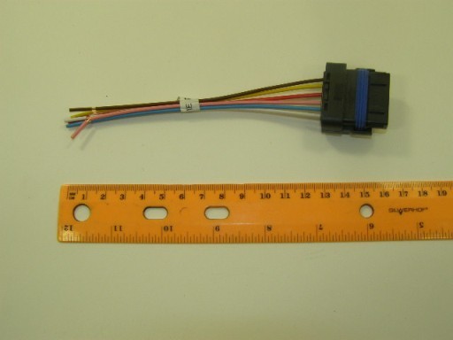 Разъем (колодка) ДМРВ Г-3302 ЕВРО-3 /6 конт./