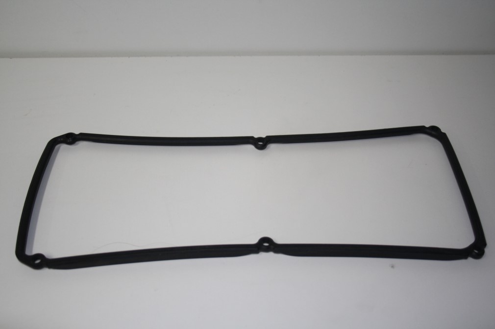 Прокладка клапанной крышки VOLVO 440