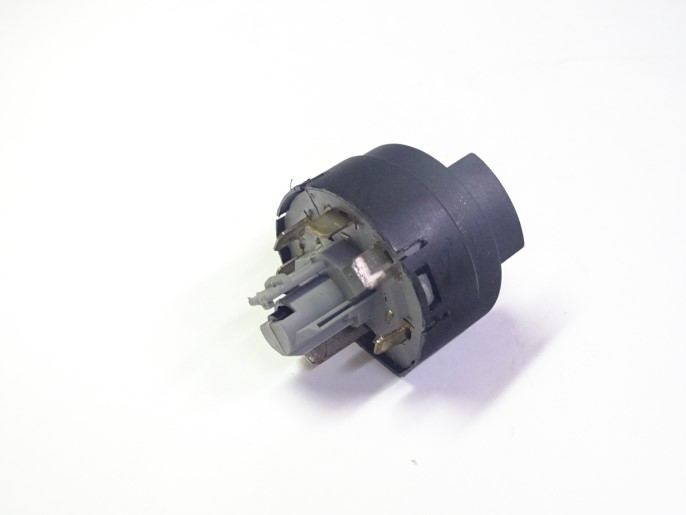 Контактная группа замка заж. Opel Astra F 1.4/1.6/1.7D