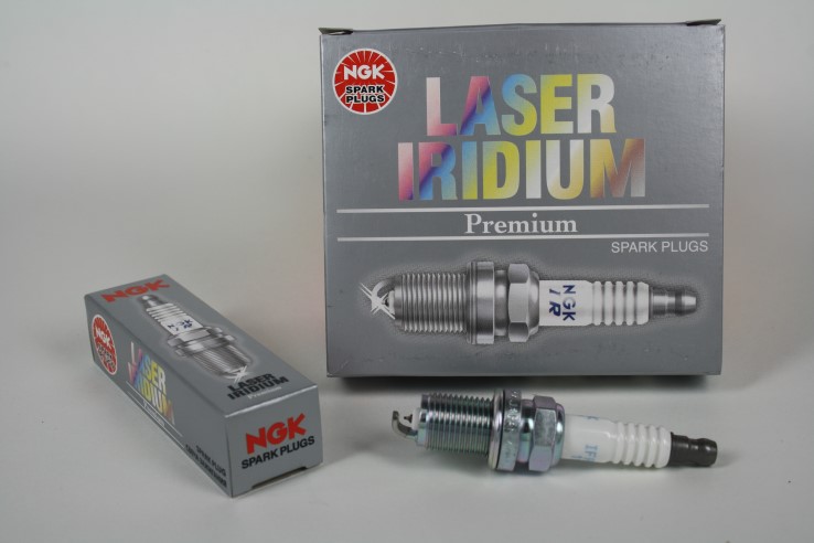 Свеча NGK LASER IRIDIUM IFR5J11 (7418)