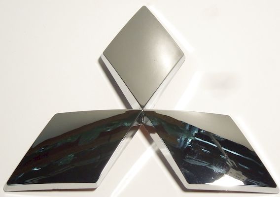 Эмблема  Mitsubishi  12,5см хром, сферическая, 3 ножки