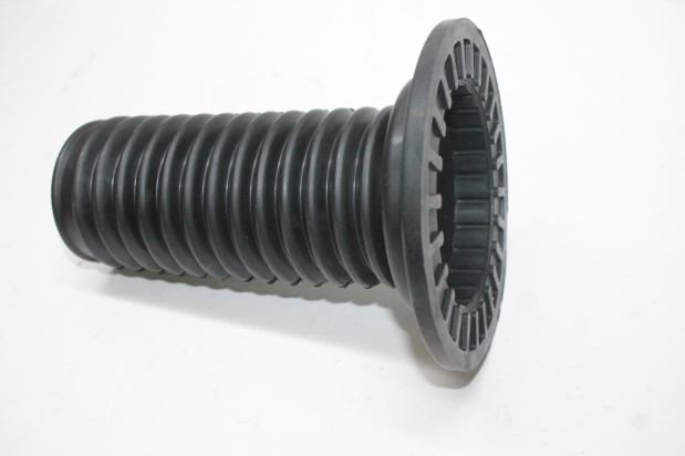 Пыльник стойки Toyota Auris E15 Corolla E15 перед.