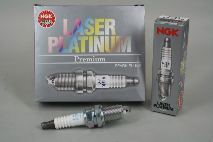 Свеча NGK LASER PLATINUM PZFR6F (7550)