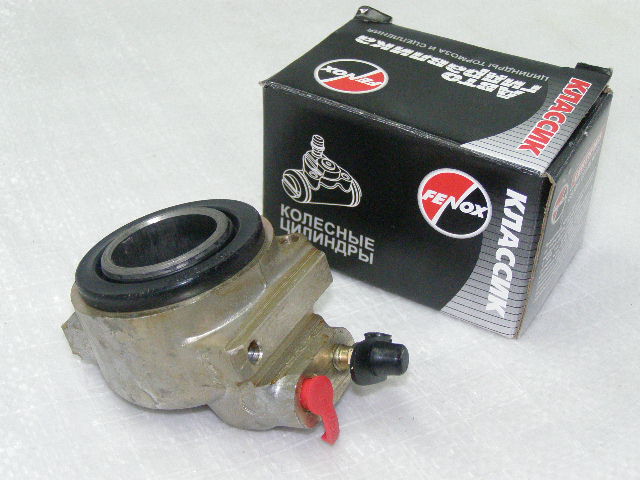 Цилиндр тормозной передний 2101 наружный левый