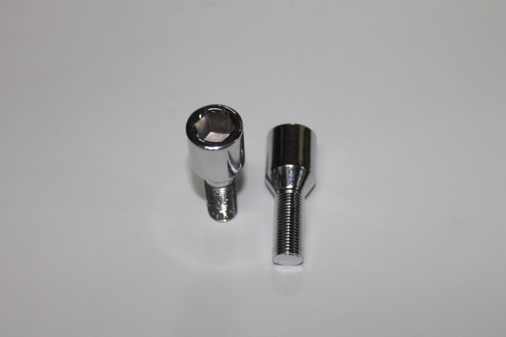 Болт колеса M12*1,25 L=28мм. Хром Конус внутр. шестигранник 12мм D-20мм