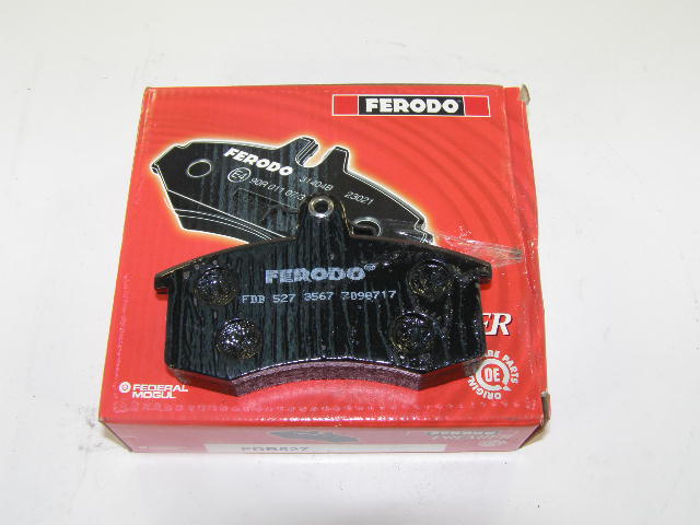 Колодки тормозные передние 2108 FERODO PREMIER /красные/