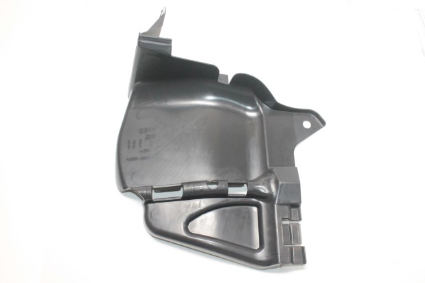 Брызговик двигателя Renault Logan левый. до 2014 г.