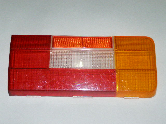 Рассеиватель заднего фонаря 2106 правый