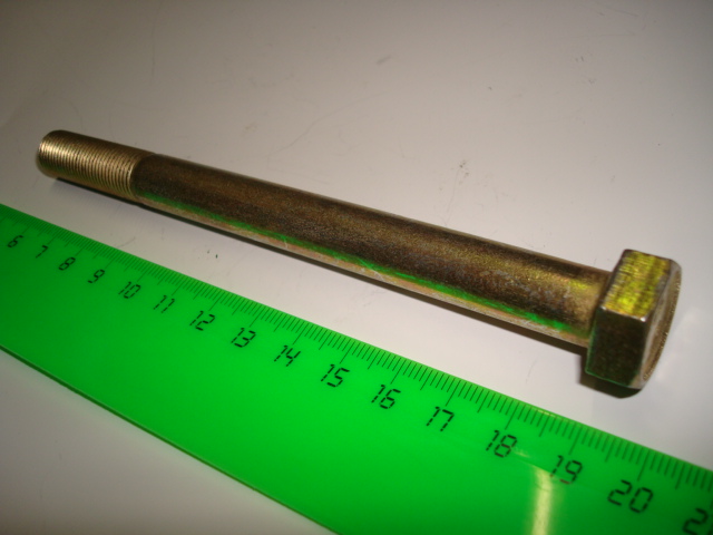 Болт 2101 амортизатора заднего М12*140