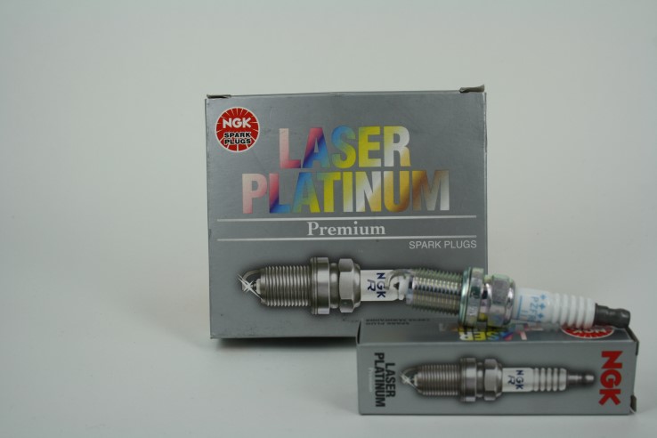Свеча NGK LASER PLATINUM PZFR6F-11 (3271)