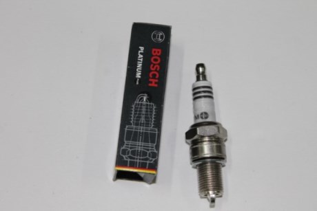 Свеча  BOSCH PLATINUM PLUS  WR 7 DP для ВАЗ 2108-09, 2107 карбюратор
