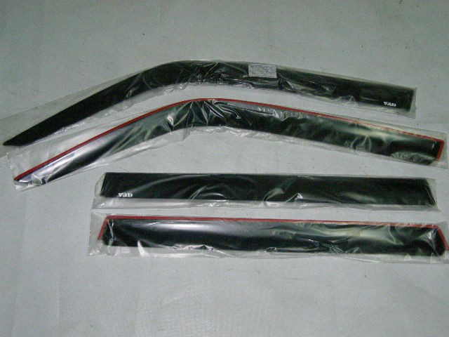 Дефлекторы дверей (ветровики) 2123 Шеви Нива  клеющиеся