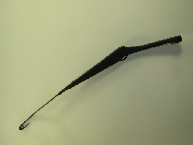 Рычаг стеклоочистителя (щеткодержатель) Nexia правый