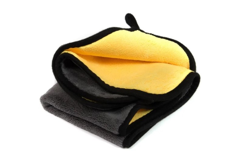 Салфетка из микрофибры /40*60 см/ двусторонняя с окантовкой и петелькой