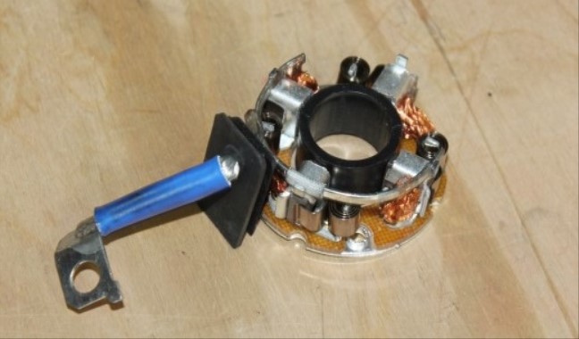 Узел щеточный стартера Chevrolet Lacetti Aveo