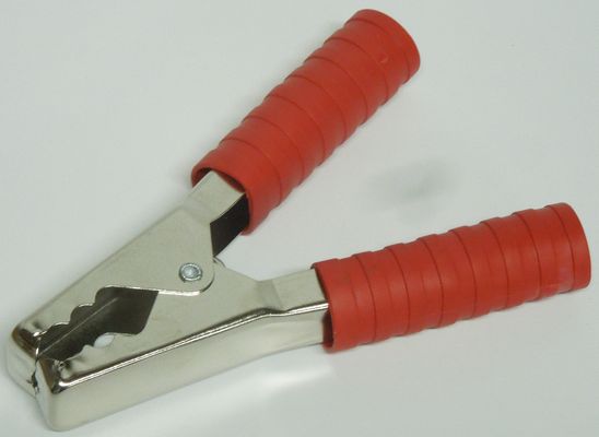 Электрозажим (крокодил) клеммы АКБ L=135мм красн., плюс, с изол.