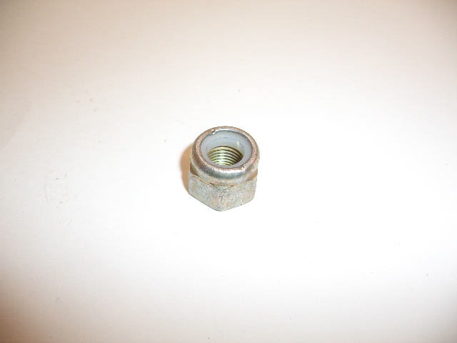 Гайка М12*1,25 шаровой опоры 2108 (самоконр.)