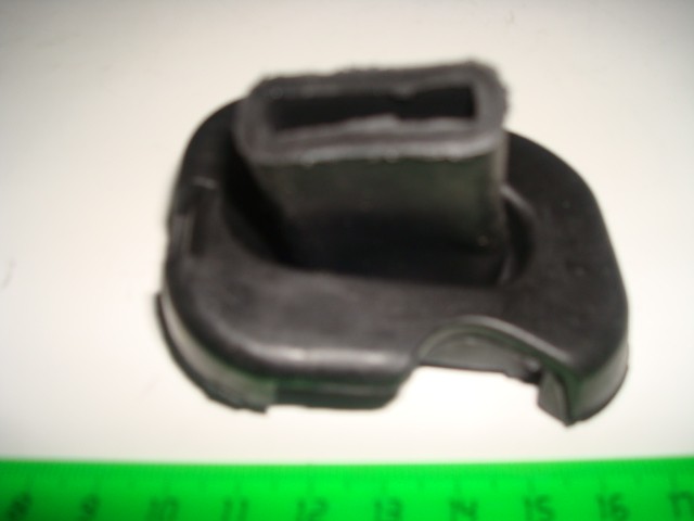 Пыльник вилки сцепления 2108