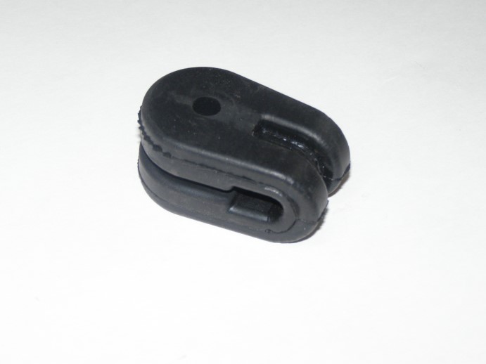 Крепление глушителя Renault Clio I